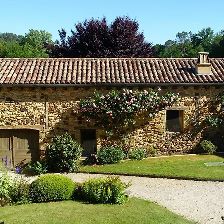 Domaine De Cournet Haut, A 17th Century Set On A Calm, Idyllic Domain With Pool, Tennis, Bikes And Holiday home *