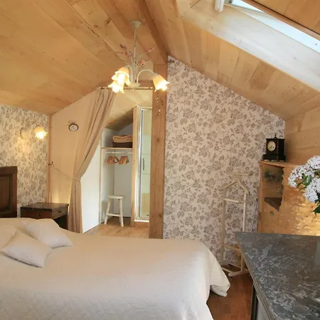 Domaine De Cournet Haut, A 17th Century Set On A Calm, Idyllic Domain With Pool, Tennis, Bikes And * Les Vauries