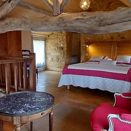 Сasa de vacaciones Domaine De Cournet Haut, A 17th Century Set On A Calm, Idyllic Domain With Pool, Tennis, Bikes And *